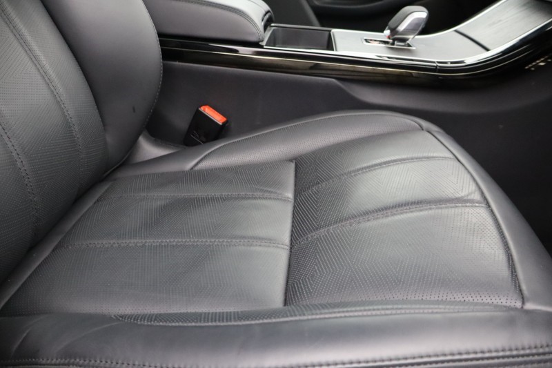 2024 (74) LAND ROVER RANGE ROVER EVOQUE 2.0 D200 Autobiography 5dr Auto 5136964