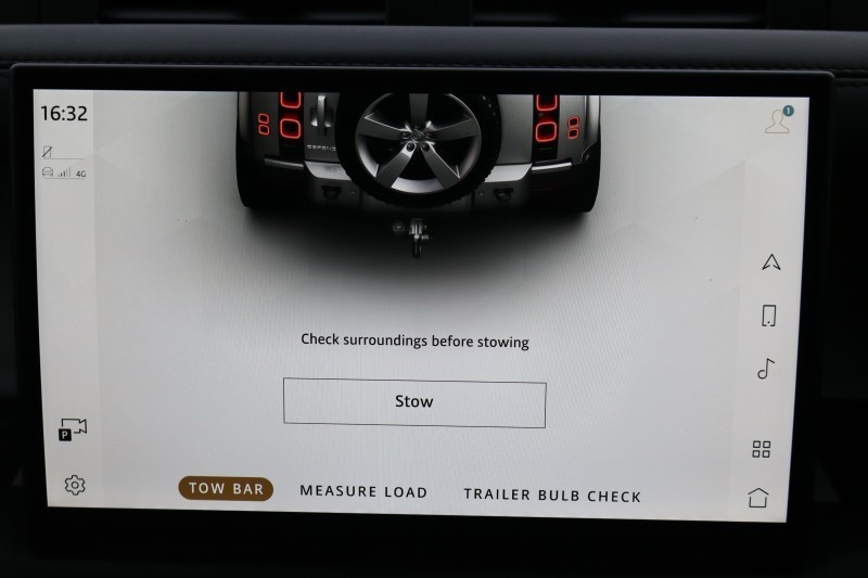 2024 (24) LAND ROVER DEFENDER 2.0 P400e X-Dynamic HSE 110 5dr Auto 5136245