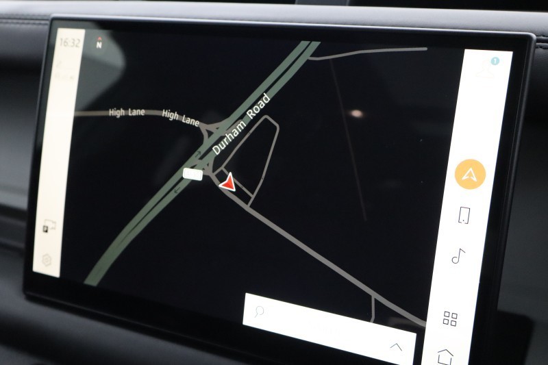 2024 (24) LAND ROVER DEFENDER 2.0 P400e X-Dynamic HSE 110 5dr Auto 5136239