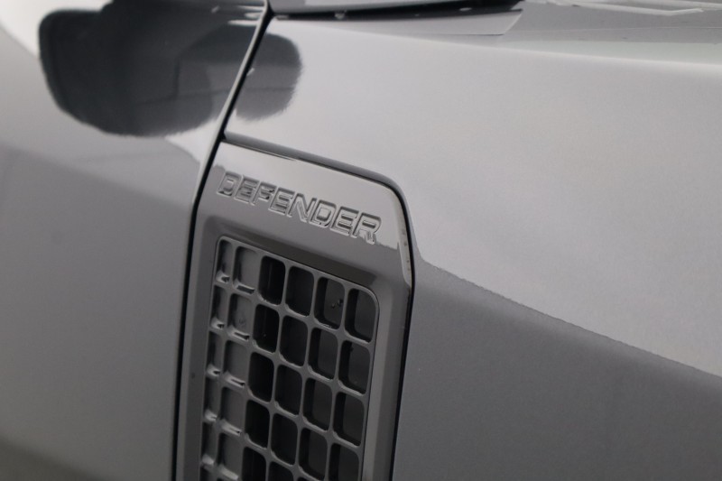 2024 (24) LAND ROVER DEFENDER 2.0 P400e X-Dynamic HSE 110 5dr Auto 5136201