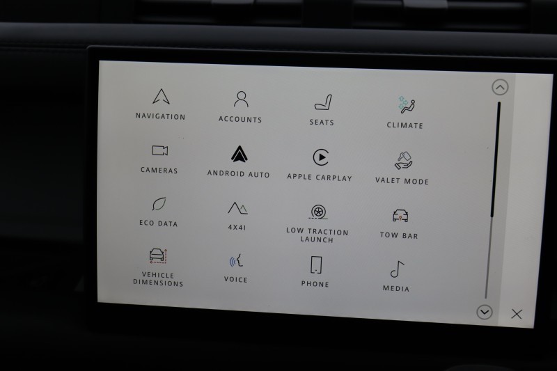 2024 (24) LAND ROVER DEFENDER 2.0 P400e X-Dynamic HSE 110 5dr Auto 5136241