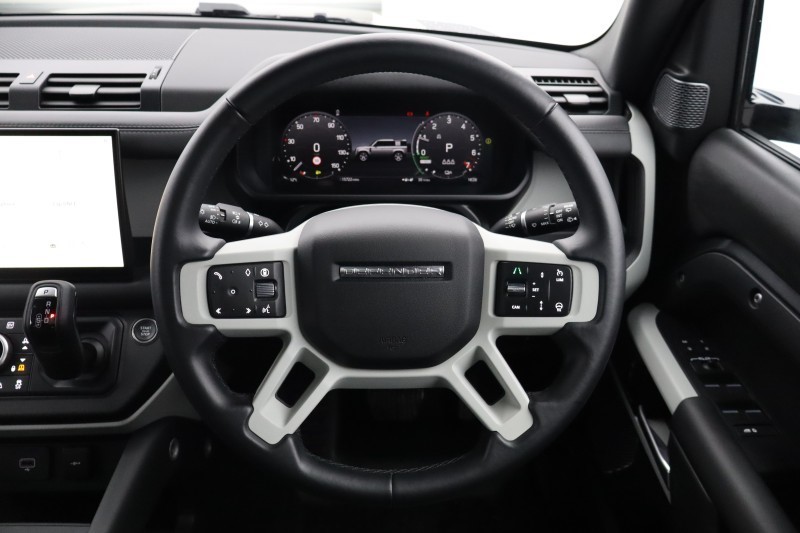 2024 (24) LAND ROVER DEFENDER 2.0 P400e X-Dynamic HSE 110 5dr Auto 5136229