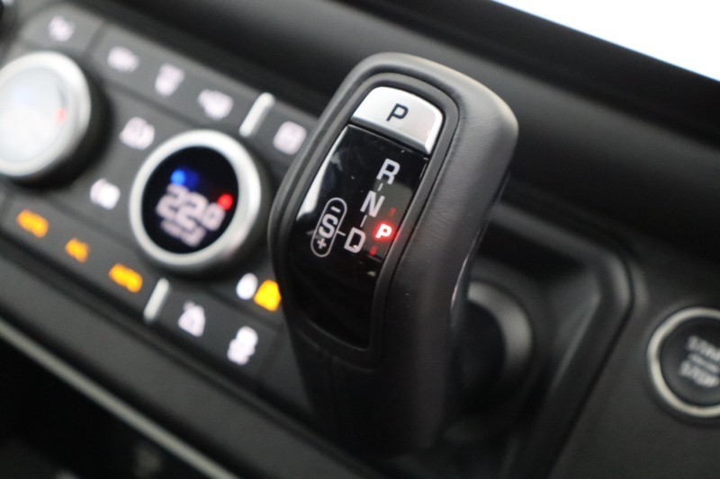 2024 (24) LAND ROVER DEFENDER 2.0 P400e X-Dynamic HSE 110 5dr Auto 5136221