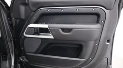 2024 (24) LAND ROVER DEFENDER 2.0 P400e X-Dynamic HSE 110 5dr Auto 5136212