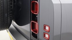 2024 (24) LAND ROVER DEFENDER 2.0 P400e X-Dynamic HSE 110 5dr Auto 5136204