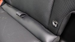 2024 (24) LAND ROVER DEFENDER 2.0 P400e X-Dynamic HSE 110 5dr Auto 5136224