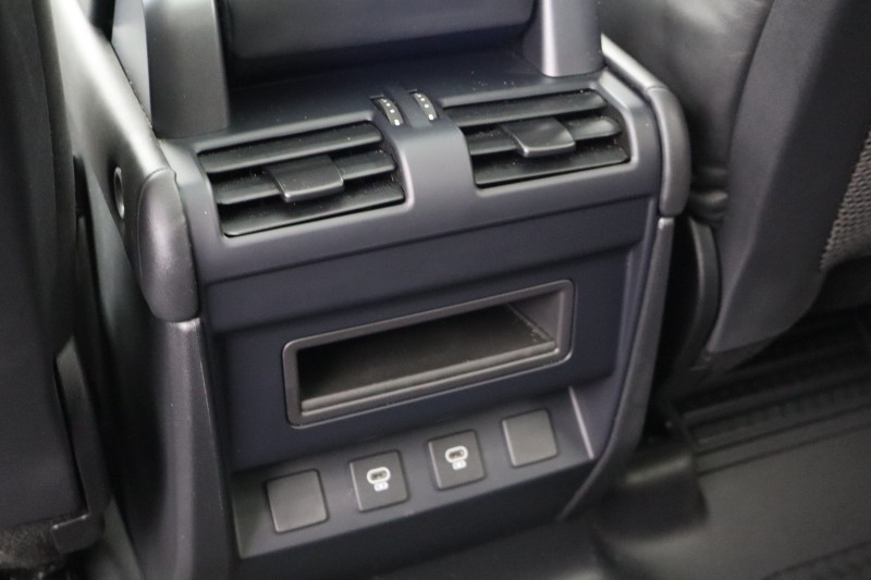 2024 (24) LAND ROVER DEFENDER 2.0 P400e X-Dynamic HSE 110 5dr Auto 5136225