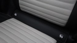 2025 (74) LAND ROVER DISCOVERY 3.0 D350 Dynamic HSE 5dr Auto 5135287