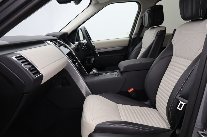 2025 (74) LAND ROVER DISCOVERY 3.0 D350 Dynamic HSE 5dr Auto 5135269