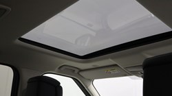 2025 (74) LAND ROVER DISCOVERY 3.0 D350 Dynamic HSE 5dr Auto 5135288