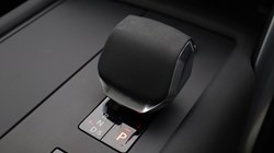 2025 (74) LAND ROVER DISCOVERY 3.0 D350 Dynamic HSE 5dr Auto 5135304