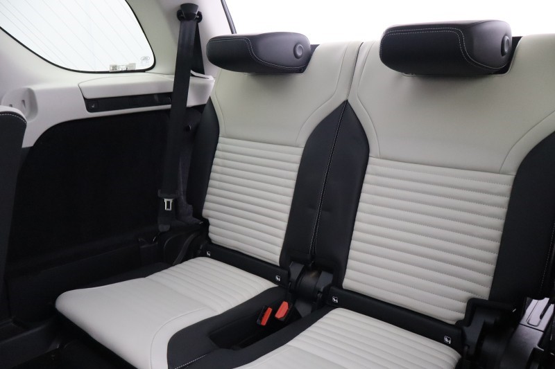 2025 (74) LAND ROVER DISCOVERY 3.0 D350 Dynamic HSE 5dr Auto 5135282