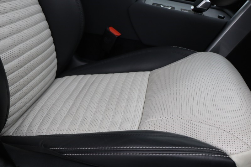 2025 (74) LAND ROVER DISCOVERY 3.0 D350 Dynamic HSE 5dr Auto 5135300