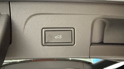 VOLKSWAGEN TOURAN 1.5 TSI EVO R-Line 5dr DSG 4782984