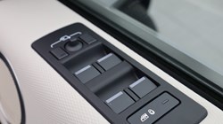 2025 (74) LAND ROVER DISCOVERY 3.0 D350 Dynamic HSE 5dr Auto 5135303