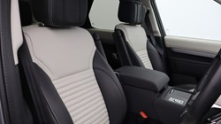 2025 (74) LAND ROVER DISCOVERY 3.0 D350 Dynamic HSE 5dr Auto 5135301