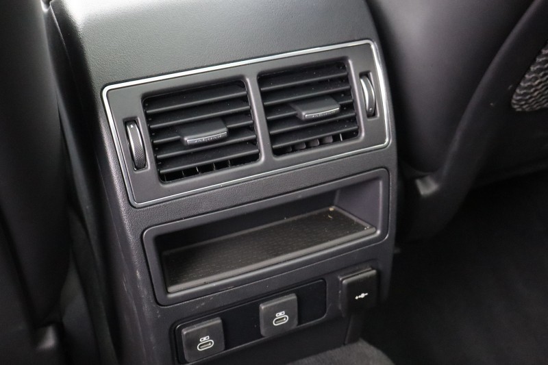 2024 (74) F-pace Special Edi 2.0 P400e R-Dynamic HSE Black 90th Anniv 5dr Auto 5137565