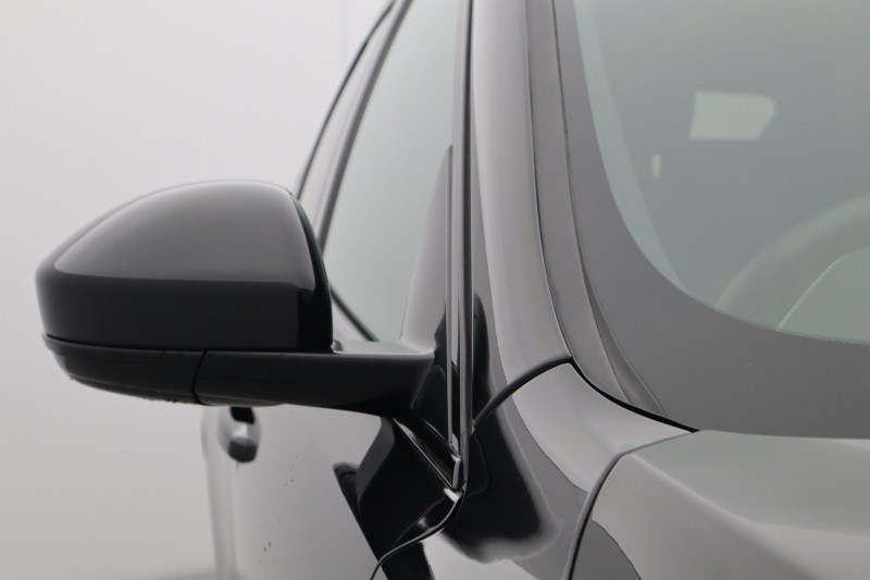 2024 (74) F-pace Special Edi 2.0 P400e R-Dynamic HSE Black 90th Anniv 5dr Auto 5137551