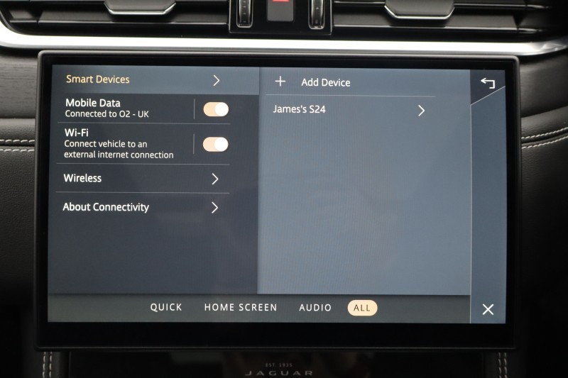 2024 (74) F-pace Special Edi 2.0 P400e R-Dynamic HSE Black 90th Anniv 5dr Auto 5137590