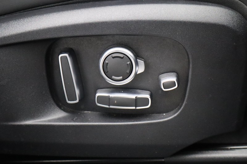 2024 (74) F-pace Special Edi 2.0 P400e R-Dynamic HSE Black 90th Anniv 5dr Auto 5137579