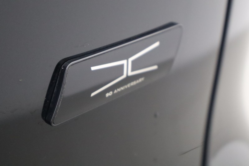 2024 (74) F-pace Special Edi 2.0 P400e R-Dynamic HSE Black 90th Anniv 5dr Auto 5137556