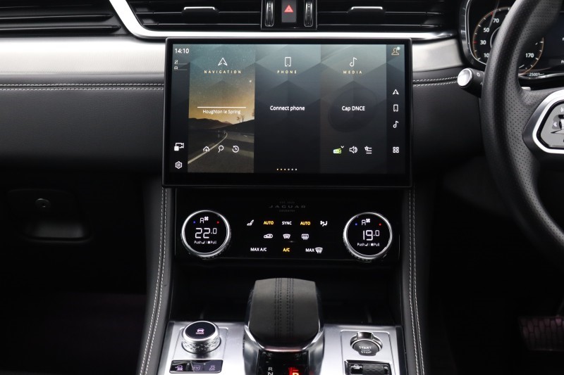 2023 (72) JAGUAR F-PACE 2.0 P400e R-Dynamic S 5dr Auto AWD 5147565