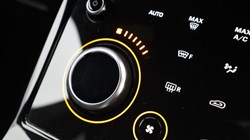 2021 (21) LAND ROVER RANGE ROVER EVOQUE 2.0 P200 R-Dynamic S 5dr Auto 5148212