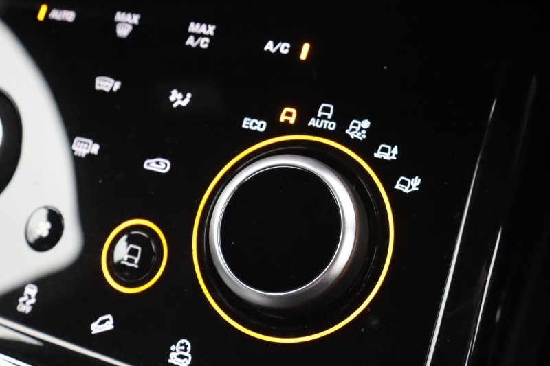 2021 (21) LAND ROVER RANGE ROVER EVOQUE 2.0 P200 R-Dynamic S 5dr Auto 5148211