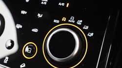 2021 (21) LAND ROVER RANGE ROVER EVOQUE 2.0 P200 R-Dynamic S 5dr Auto 5148211