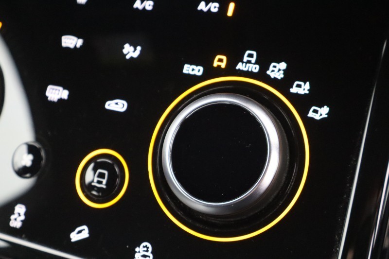 2021 (70) LAND ROVER RANGE ROVER EVOQUE 2.0 D165 R-Dynamic 5dr Auto 5140015