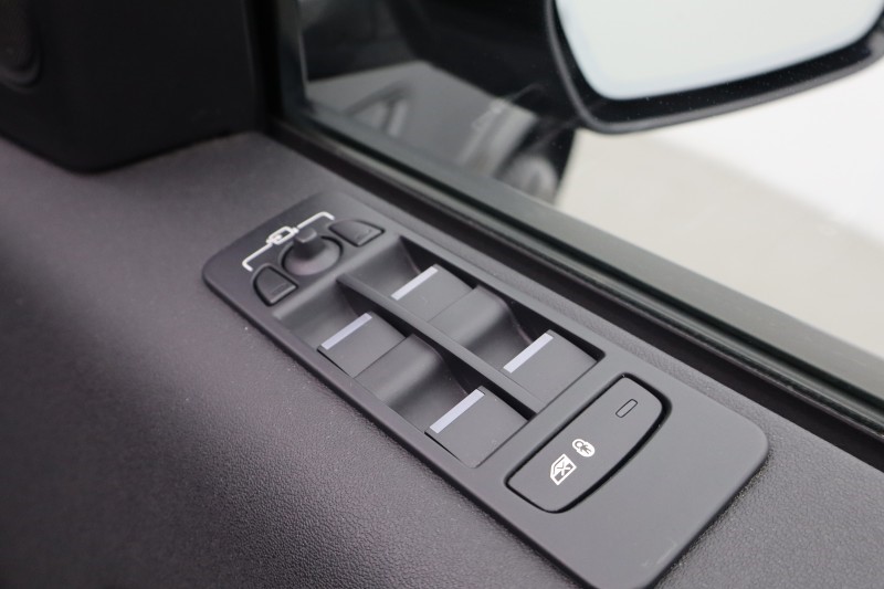 2023 (23) LAND ROVER DISCOVERY SPORT 1.5 P300e R-Dynamic SE 5dr Auto [5 Seat] 5140285