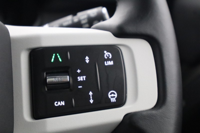 2025 (74) LAND ROVER DEFENDER 3.0 D350 X-Dynamic HSE 110 5dr Auto [7 Seat] 5149105