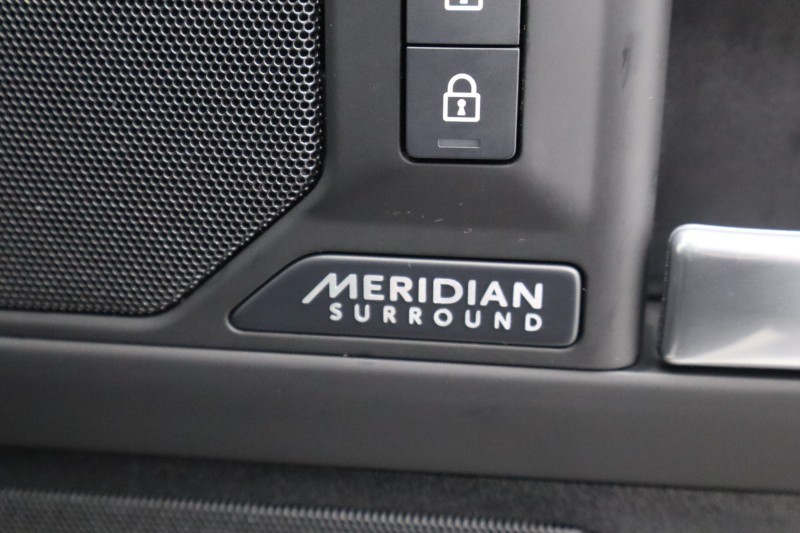 2025 (74) LAND ROVER DEFENDER 3.0 D350 X-Dynamic HSE 110 5dr Auto [7 Seat] 5149108