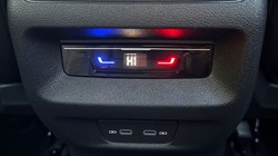 VOLKSWAGEN TIGUAN 2.0 TDI R-Line 5dr DSG 4911351