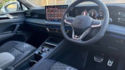 VOLKSWAGEN TIGUAN 2.0 TDI R-Line 5dr DSG 4911324