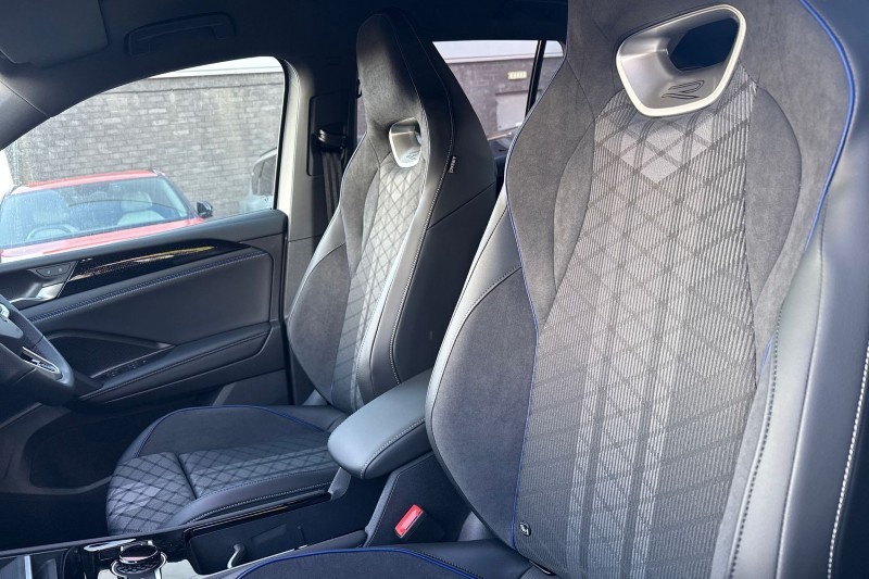  VOLKSWAGEN TIGUAN 2.0 TDI R-Line 5dr DSG 4911344