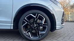 VOLKSWAGEN TIGUAN 2.0 TDI R-Line 5dr DSG 4911322