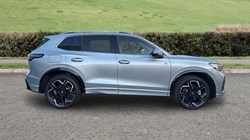 VOLKSWAGEN TIGUAN 2.0 TDI R-Line 5dr DSG 4911319