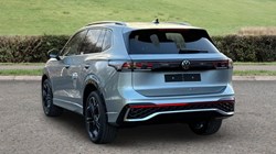 VOLKSWAGEN TIGUAN 2.0 TDI R-Line 5dr DSG 4911316