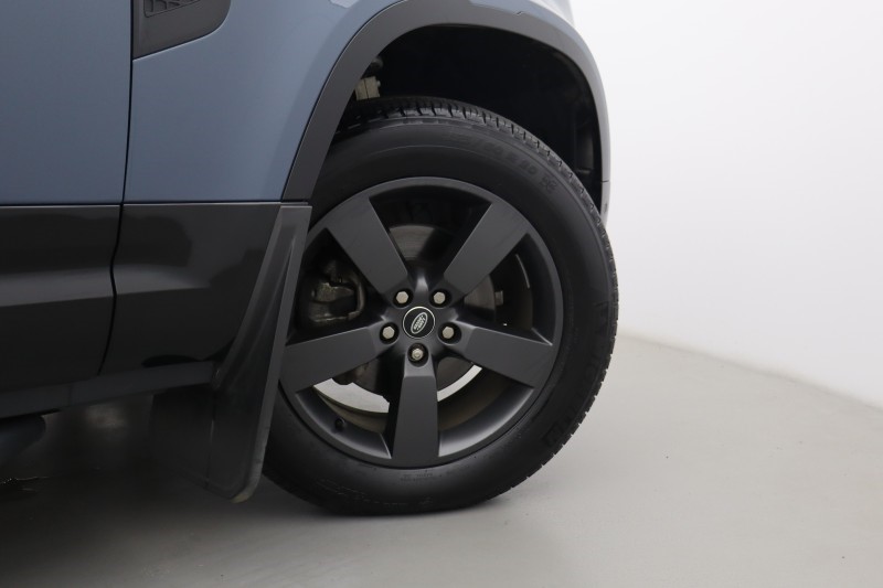 2024 (24) LAND ROVER DEFENDER 3.0 D250 X-Dynamic HSE 90 3dr Auto 5160043