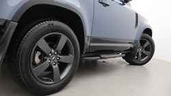 2024 (24) LAND ROVER DEFENDER 3.0 D250 X-Dynamic HSE 90 3dr Auto 5160042