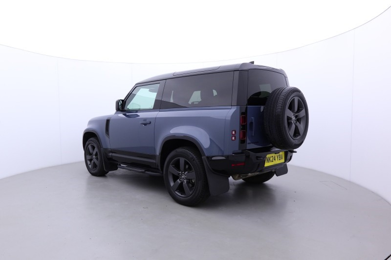 2024 (24) LAND ROVER DEFENDER 3.0 D250 X-Dynamic HSE 90 3dr Auto