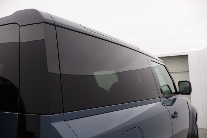 2024 (24) LAND ROVER DEFENDER 3.0 D250 X-Dynamic HSE 90 3dr Auto 5160026