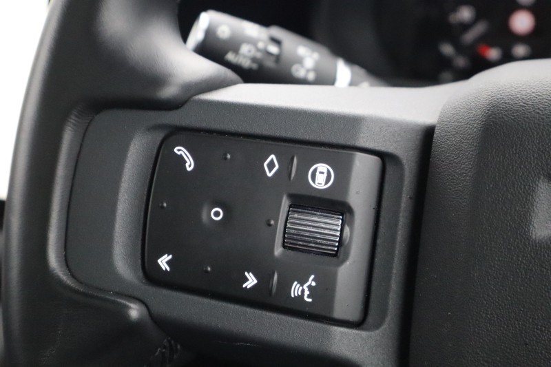 2024 (24) LAND ROVER DEFENDER 3.0 D250 X-Dynamic HSE 90 3dr Auto 5160052