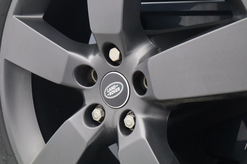 2024 (24) LAND ROVER DEFENDER 3.0 D250 X-Dynamic HSE 90 3dr Auto 5160030
