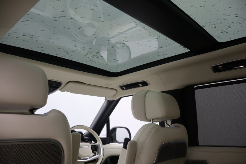 2023 (73) LAND ROVER RANGE ROVER 3.0 P550e Autobiography 4dr Auto 5122989