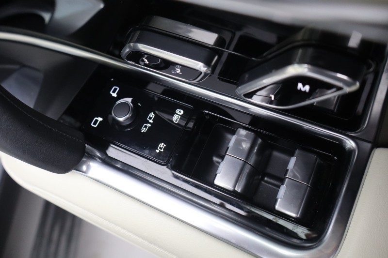 2023 (73) LAND ROVER RANGE ROVER 3.0 P550e Autobiography 4dr Auto 5122982