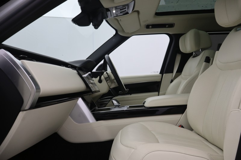 2023 (73) LAND ROVER RANGE ROVER 3.0 P550e Autobiography 4dr Auto 5122986