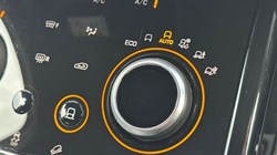 2021 (21) LAND ROVER RANGE ROVER EVOQUE 2.0 D200 R-Dynamic S 5dr Auto 5177143