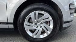 2021 (21) LAND ROVER RANGE ROVER EVOQUE 2.0 D200 R-Dynamic S 5dr Auto 5177120